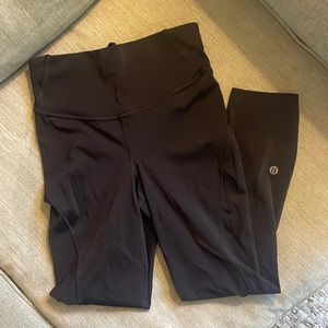 Lululemon base pace high rise crop 23” size 4